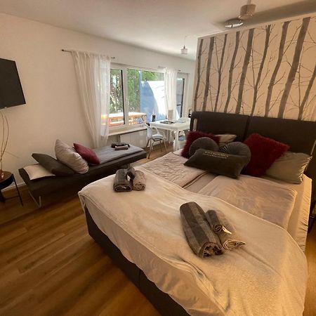Rosmarin - Kuschelige Fewo - Romantik & Entspannung Im Whirlpool Auf Privater Terrasse, Ruhe & Hund Willkommen - By Ferienwohnenamsee - Uberlingen Luaran gambar